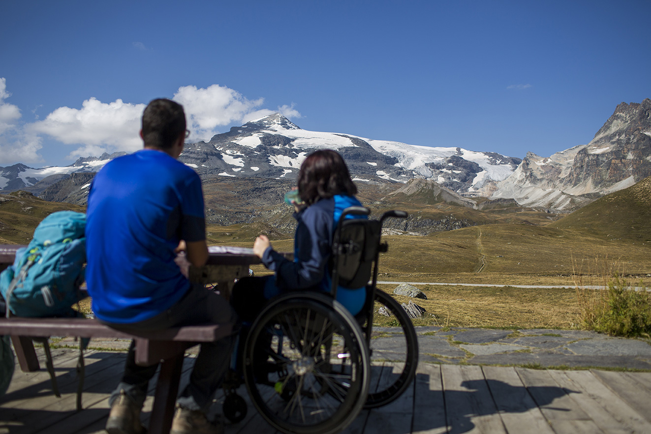 Journée internationale des personnes handicapées : les parcs nationaux de France et GMF engagés pour faciliter l’accès à la nature de tous les publics