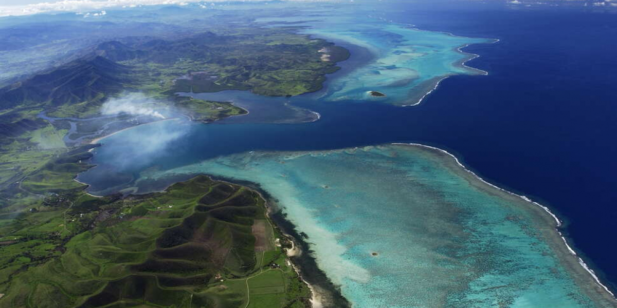 Le lagon de la Nouvelle-Calédonie, inscrit au patrimoine mondial de l'UNESCO. Crédit photo : Martial Dosdane