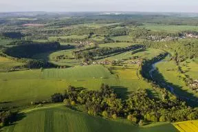 Photo aérienne du paysage de Mouzon