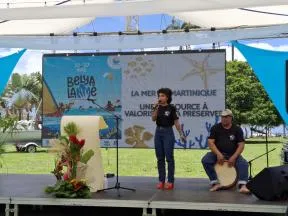 Sensibilisation aux enjeux environnementaux par la culture à l'occasion du "Belya Lanmè" de 2025