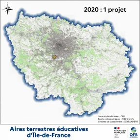 une carte de l'Île-de-france qui représente l'évolution des aires éducatives de 2020 à 2025, c'est un gif qui évolue : on voit un logo en forme de scarabée en 2020 en Essonne avec une écriture qui dit "2020 : 1 projet", et au fur et à mesure le nombre de scarabées augmente avec l'écriture qui change :, puis 4 en 2021, 15 en 2022, 24 en 2023, 47 en 2024 et 81 en 2025. il est écrit source des données OFB, fonds cartographiques IGN Scan25, système de coordonnées IGNF:LAMB93.
