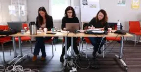 Photo des 3 intervenantes de la direction nationale de la communication