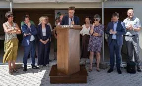 Photo du directeur général de l'OFB s'exprimant au pupitre