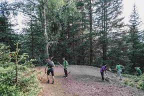 Chantier d'entretien des sentiers de VTT 